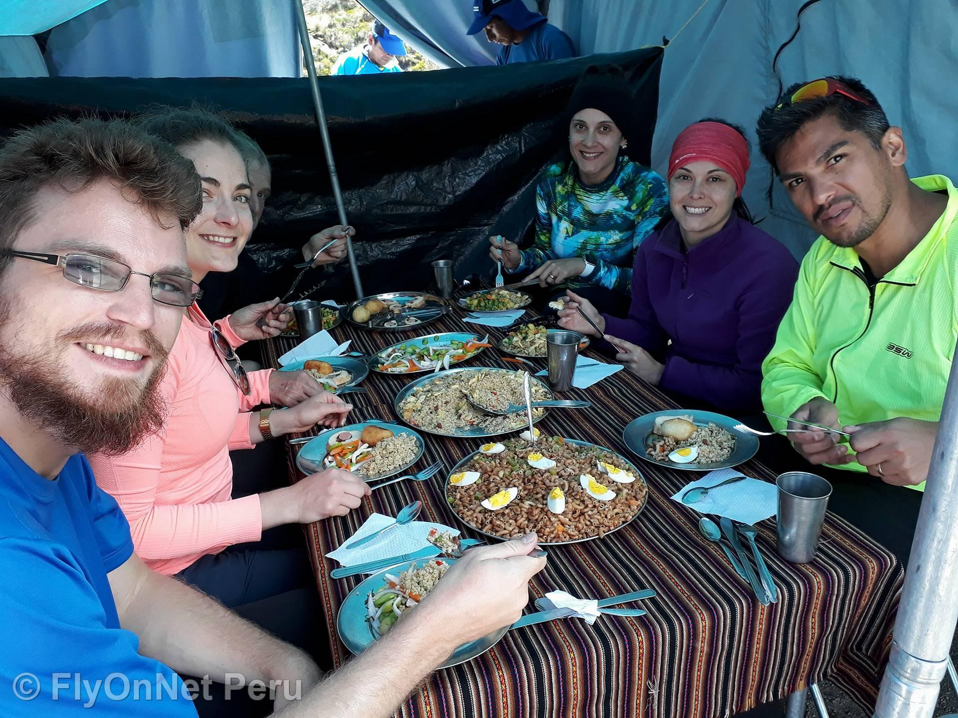 Photo Album: Lunch during the trek